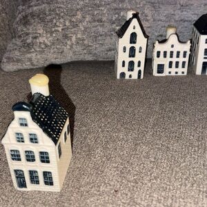 KLM Blue Delft House #51 Bols Amsterdam 1575 Miniature Liquor Bottle Sealed 2017